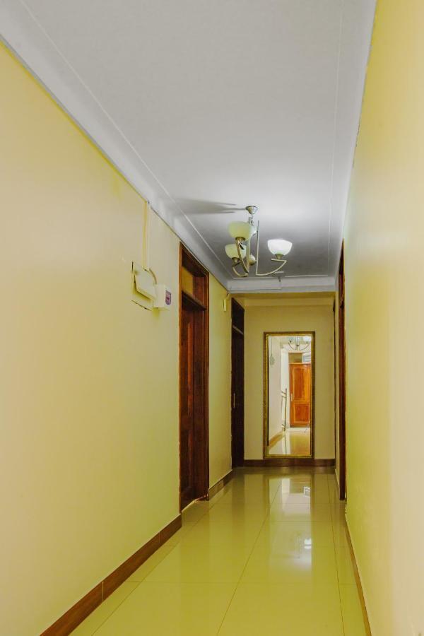 Santa Maria Hotel Entebbe Buitenkant foto